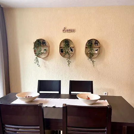 Апартаменты Private At Comfort *