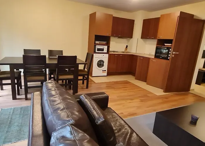 Private At Comfort Apartment